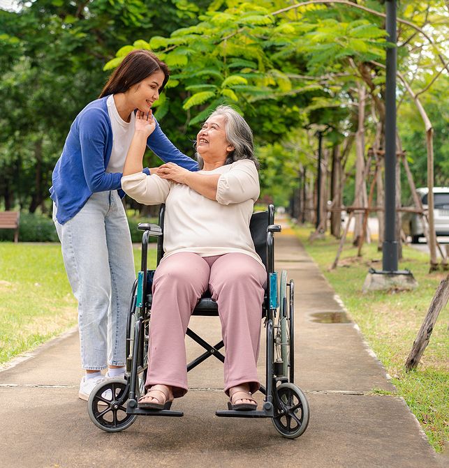 Sallies Warm Care caregiver